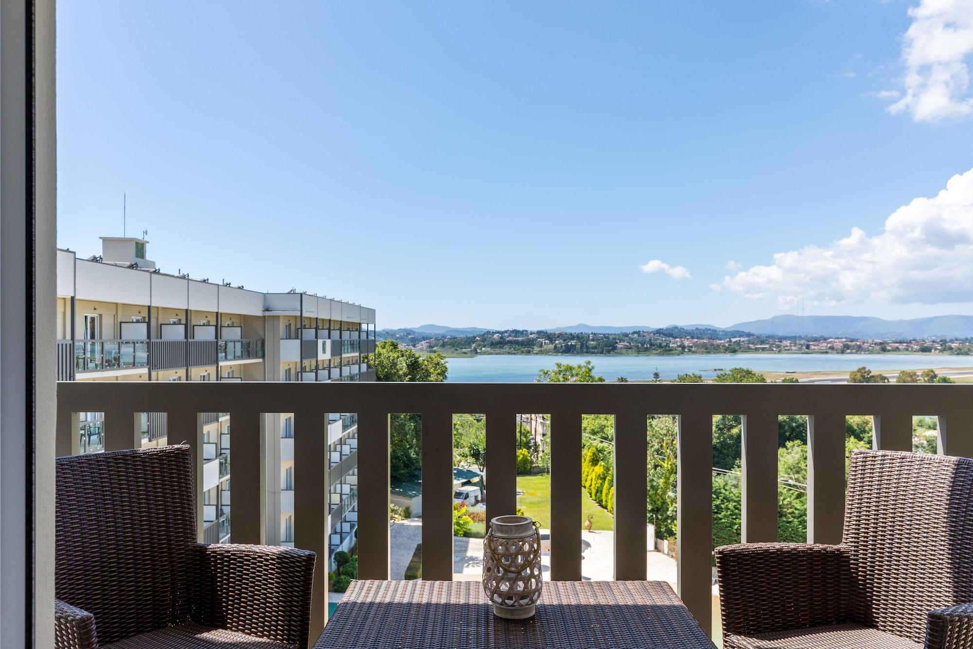 Ariti Grand 4* Kanoni (Corfu)