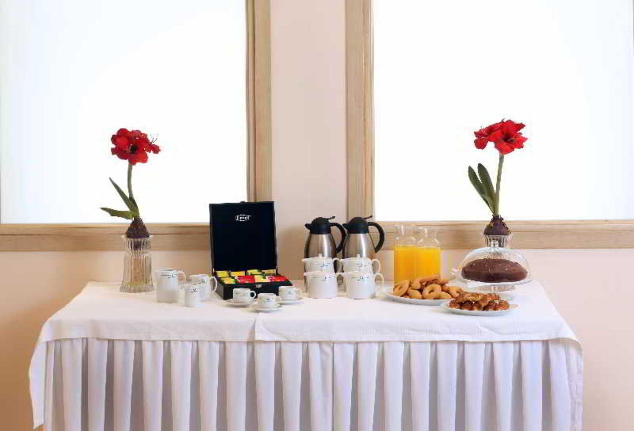 Hotel Ariti Grand