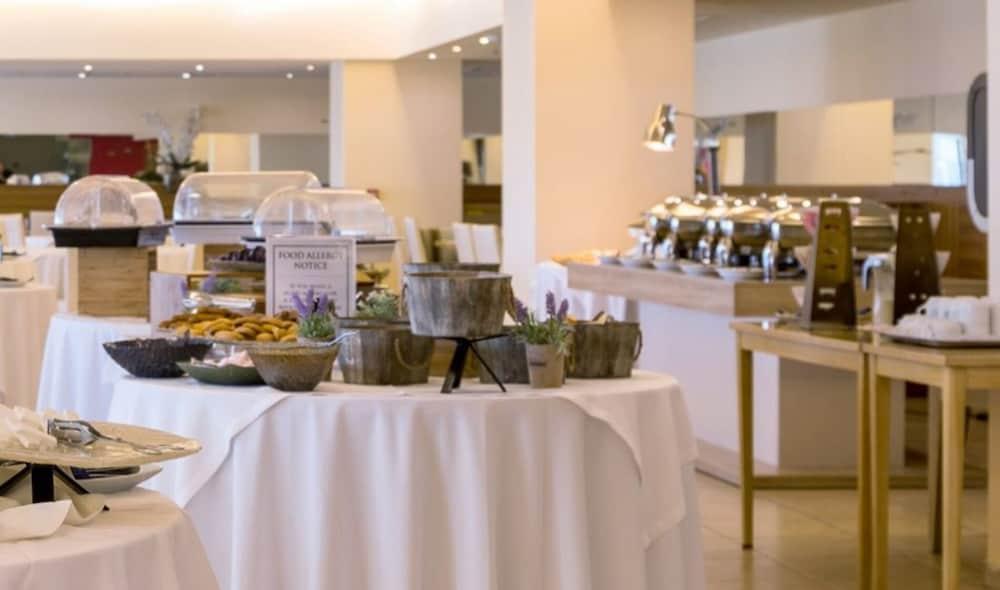 Ariti Grand Hotel 4*