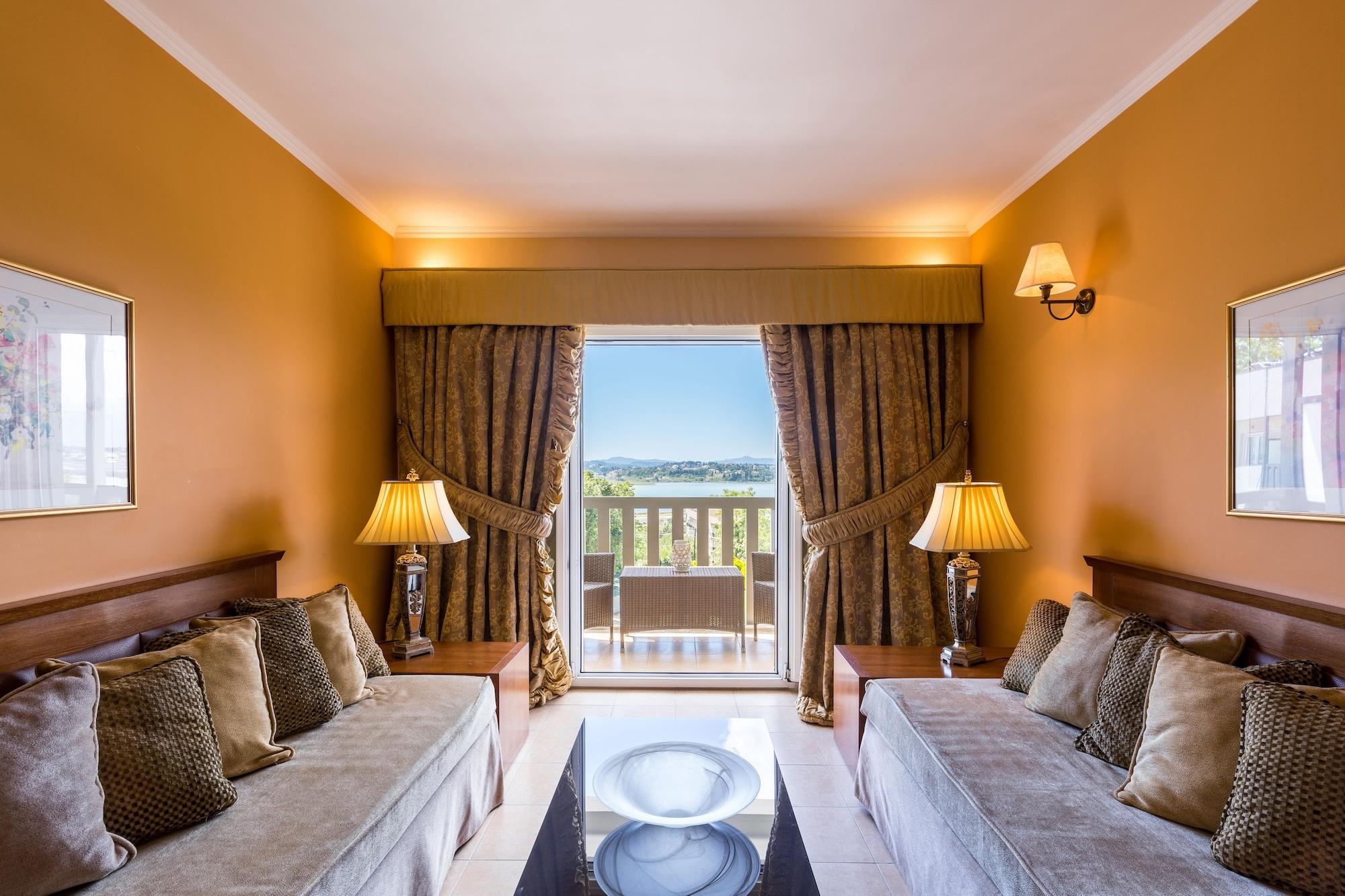Ariti Grand Hotel 4*