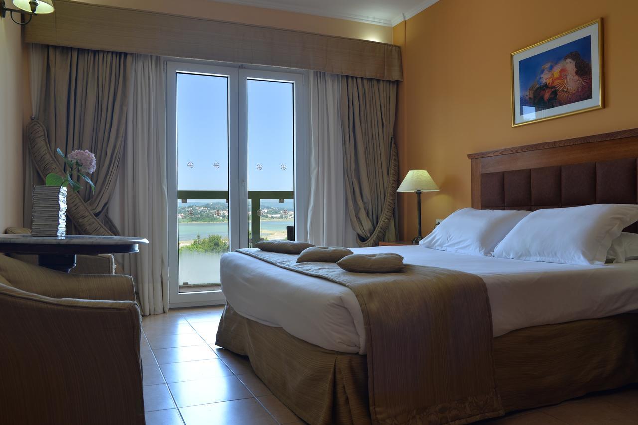 Ariti Grand Hotel 4*